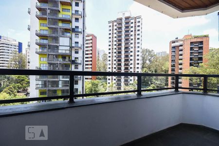 Varanda de apartamento para alugar com 4 quartos, 105m² em Vila Andrade, São Paulo