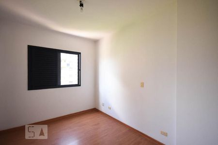 Apartamento para alugar com 105m², 4 quartos e 2 vagas Apartamento para alugar com 105m², 4 quartos e 2 vagasSuíte