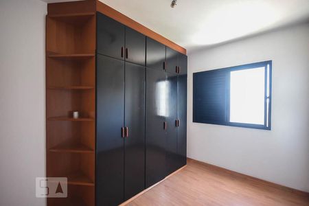 Apartamento para alugar com 105m², 4 quartos e 2 vagas Apartamento para alugar com 105m², 4 quartos e 2 vagasQuarto 3