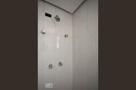 Apartamento para alugar com 105m², 4 quartos e 2 vagas Apartamento para alugar com 105m², 4 quartos e 2 vagasDetalhe do Banheiro Suíte