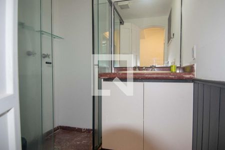 Banheiro de apartamento para alugar com 1 quarto, 50m² em Ipanema, Rio de Janeiro