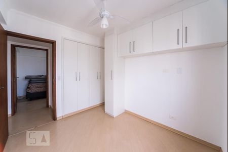 Apartamento à venda com 75m², 3 quartos e 1 vagaQuarto 2