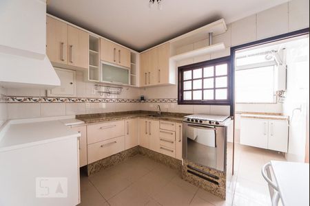 Apartamento à venda com 75m², 3 quartos e 1 vagaCozinha
