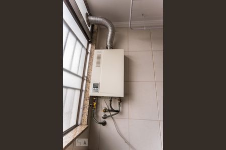 Apartamento à venda com 75m², 3 quartos e 1 vagaÁrea de Serviço