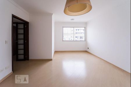 Sala de apartamento à venda com 3 quartos, 75m² em Moema , São Paulo