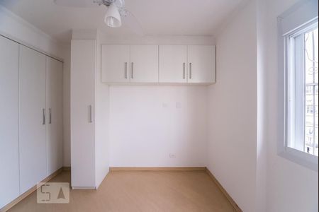 Apartamento à venda com 75m², 3 quartos e 1 vagaQuarto 2