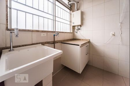 Apartamento à venda com 75m², 3 quartos e 1 vagaÁrea de Serviço
