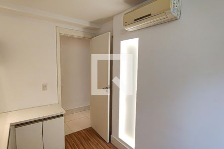 Quarto 1 de apartamento para alugar com 3 quartos, 135m² em Jacarepaguá, Rio de Janeiro
