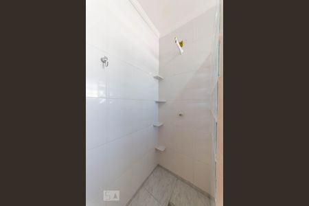 Banheiro de apartamento à venda com 2 quartos, 100m² em Centro, Campinas