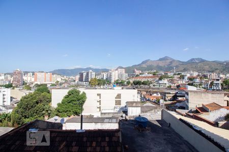 Vista do quarto 1  de apartamento para alugar com 2 quartos, 47m² em Todos Os Santos, Rio de Janeiro