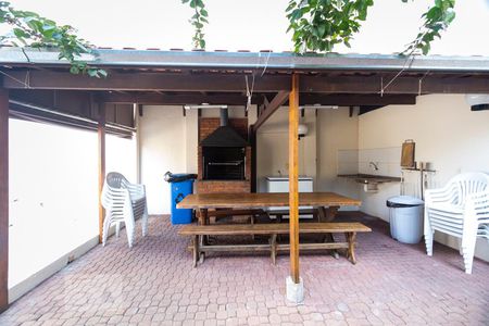 Apartamento à venda com 60m², 2 quartos e 1 vagaChurrasqueira