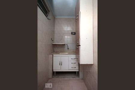 Cozinha de kitnet/studio à venda com 1 quarto, 32m² em Santa Efigênia, São Paulo