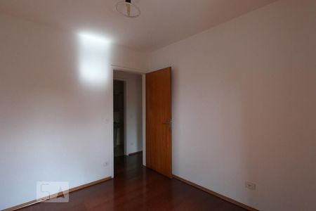 Quarto de apartamento à venda com 3 quartos, 120m² em Vila Suzana, São Paulo