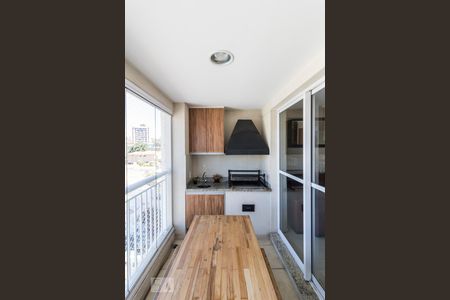 Sacada de apartamento para alugar com 2 quartos, 93m² em Vila Ipojuca, São Paulo