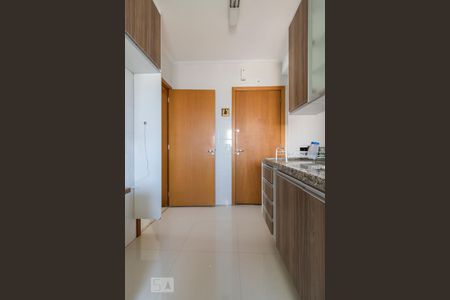 Apartamento para alugar com 93m², 2 quartos e 2 vagasCozinha