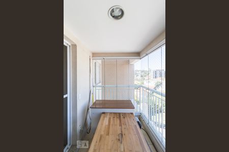 Sacada de apartamento para alugar com 2 quartos, 93m² em Vila Ipojuca, São Paulo