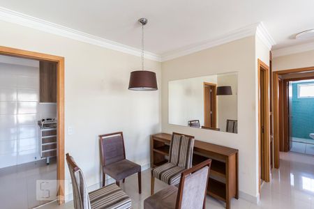 Sala de apartamento para alugar com 2 quartos, 93m² em Vila Ipojuca, São Paulo