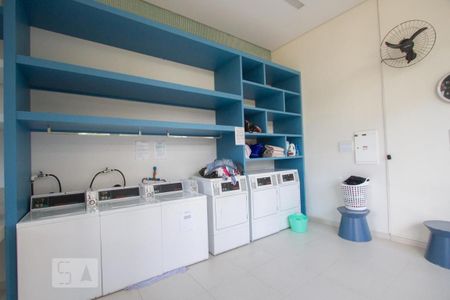 Apartamento à venda com 42m², 1 quarto e 1 vagaÁrea comum - Lavanderia