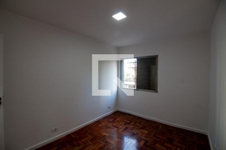Quarto 1 de apartamento para alugar com 2 quartos, 66m² em Jardim das Acácias, São Paulo