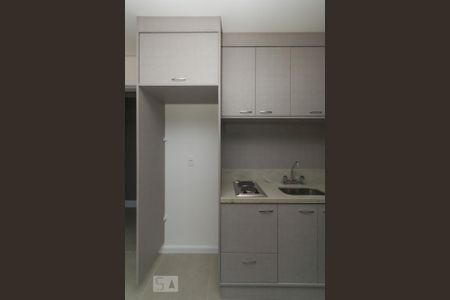 Studio para alugar com 35m², 1 quarto e 1 vaga Studio para alugar com 35m², 1 quarto e 1 vagaCozinha