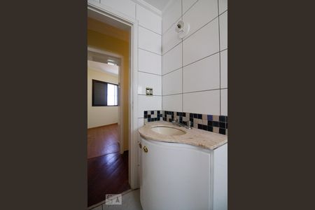 Apartamento à venda com 127m², 3 quartos e 3 vagas Apartamento à venda com 127m², 3 quartos e 3 vagasBanheiro