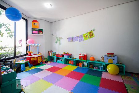 Apartamento à venda com 127m², 3 quartos e 3 vagas Apartamento à venda com 127m², 3 quartos e 3 vagasBrinquedoteca