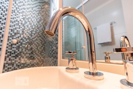 Apartamento à venda com 138m², 3 quartos e 2 vagasBanheiro - Suíte 1