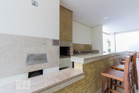 Apartamento à venda com 138m², 3 quartos e 2 vagasChurrasqueira - Condomínio