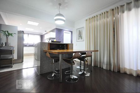 Apartamento para alugar com 340m², 4 quartos e 5 vagasCozinha