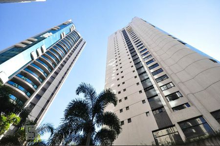 Apartamento para alugar com 340m², 4 quartos e 5 vagasFachada