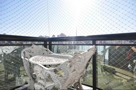 Apartamento para alugar com 340m², 4 quartos e 5 vagasVaranda da suíte 4