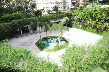 Apartamento para alugar com 340m², 4 quartos e 5 vagasEntrada