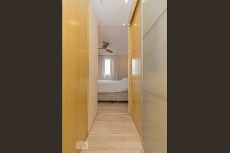 Apartamento à venda com 135m², 4 quartos e 3 vagas Apartamento à venda com 135m², 4 quartos e 3 vagasQuarto suíte 1