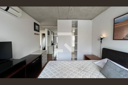 Apartamento à venda com 110m², 1 quarto e 2 vagas Apartamento à venda com 110m², 1 quarto e 2 vagasSuíte