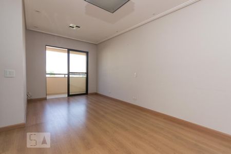 Sala de apartamento para alugar com 3 quartos, 77m² em Vila Gumercindo, São Paulo