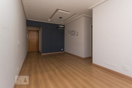 Sala de apartamento para alugar com 3 quartos, 77m² em Vila Gumercindo, São Paulo