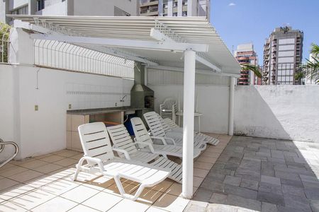 Apartamento para alugar com 160m², 4 quartos e 2 vagas Apartamento para alugar com 160m², 4 quartos e 2 vagasChurraqueira