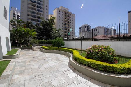 Apartamento para alugar com 160m², 4 quartos e 2 vagas Apartamento para alugar com 160m², 4 quartos e 2 vagasÁrea Comum