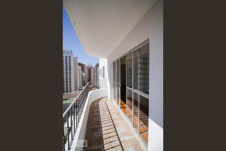 Varanda de apartamento para alugar com 4 quartos, 160m² em Perdizes, São Paulo