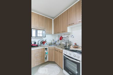 Apartamento para alugar com 180m², 2 quartos e 2 vagas Apartamento para alugar com 180m², 2 quartos e 2 vagasCozinha