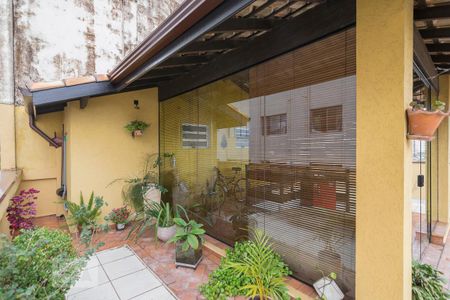 Apartamento para alugar com 180m², 2 quartos e 2 vagas Apartamento para alugar com 180m², 2 quartos e 2 vagasCobertura Área Aberta