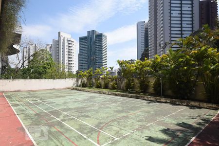 Apartamento para alugar com 212m², 4 quartos e 3 vagasQuadra