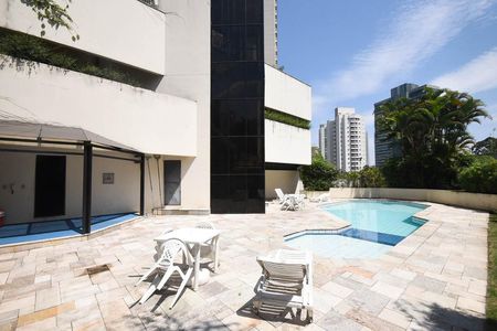 Apartamento para alugar com 212m², 4 quartos e 3 vagasPiscina