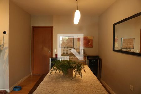 Sala de apartamento à venda com 2 quartos, 177m² em Vila Anglo Brasileira, São Paulo