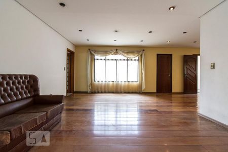 Sala  de casa para alugar com 5 quartos, 355m² em Chácara Califórnia, São Paulo
