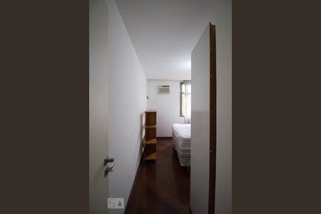 Apartamento à venda com 115m², 3 quartos e 2 vagas Apartamento à venda com 115m², 3 quartos e 2 vagasQuarto 2