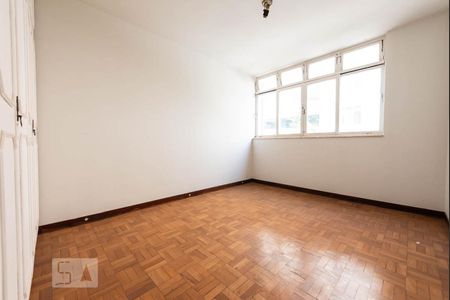 Apartamento para alugar com 150m², 4 quartos e 2 vagas Apartamento para alugar com 150m², 4 quartos e 2 vagasQuarto