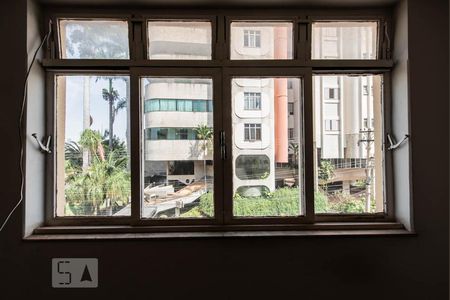 Apartamento para alugar com 150m², 4 quartos e 2 vagas Apartamento para alugar com 150m², 4 quartos e 2 vagasVista da Sala