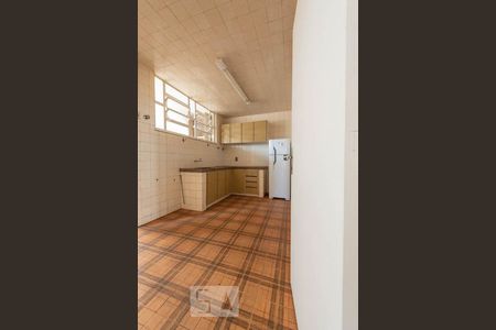 Apartamento para alugar com 150m², 4 quartos e 2 vagas Apartamento para alugar com 150m², 4 quartos e 2 vagasCozinha