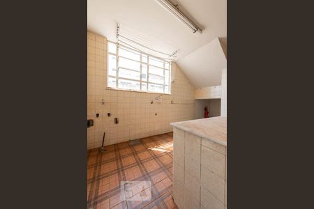 Apartamento para alugar com 150m², 4 quartos e 2 vagas Apartamento para alugar com 150m², 4 quartos e 2 vagasÁrea de Serviço